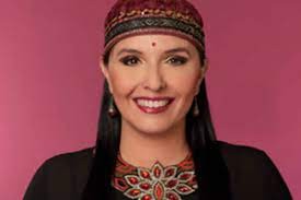 Jimena Latorre presentó en Santa Fe su libro predicciones para el 2022