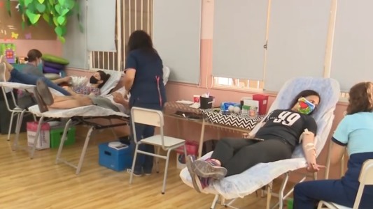 Exitosa colecta de sangre en la Parroquia San José y la Escuela de los Agustinos Recoletos