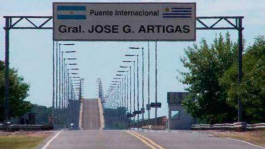 Todos los pasos fronterizos entre Argentina y Uruguay se encuentran abiertos