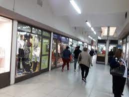 Por los robos, los comerciantes de la Galería Colonial decidieron cerrar el paseo durante la siesta