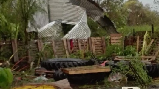 Destrozos y familias evacuadas, el saldo de la tormenta en San Jorge