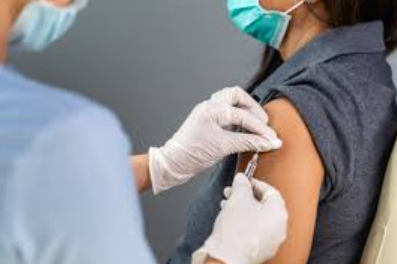 Este viernes se vacunará con terceras dosis de AstraZeneca en la ciudad