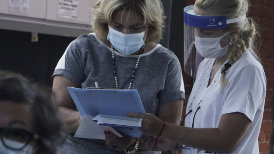 Martorano: “Queremos priorizar los testeos sólo para quienes tengan síntomas”