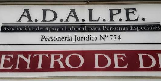 ADALPE invita a todos a colaborar y participar de su primera cena anual