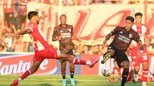 Munúa piensa en repetir el mismo equipo frente a Talleres en Córdoba