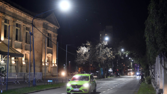 Dictarán un curso de capacitación laboral para la conducción de taxis y remises