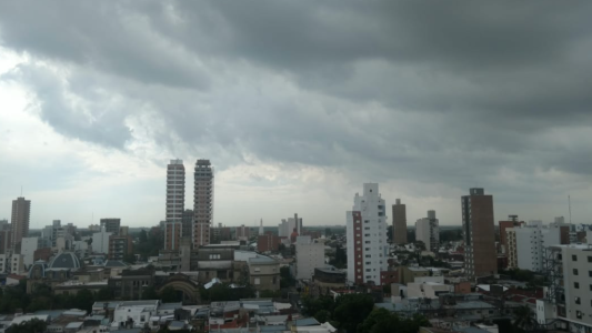 El tiempo en la ciudad: Jueves inestable y con tendencia a mejorar a la noche