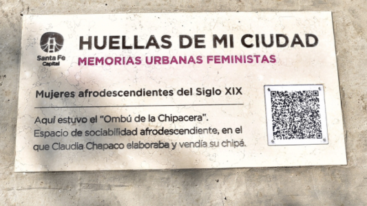 La ciudad suma otra baldosa de las Memorias Urbanas Feministas