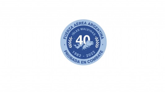 Malvinas, 40 años: La Fuerza Aérea Argentina presenta su nuevo escudo