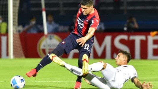 Colón empata con Cerro Porteño al finalizar el primer tiempo