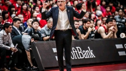 Básquetbol : El exseleccionador nacional Julio Lamas anunció su retiro como DT