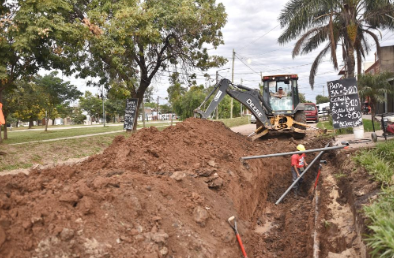 Jatón supervisó las tareas integrales en barrio Transporte
