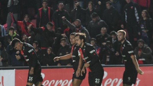 Final del Primer Tiempo: Colón gana 2 a 1 a Estudiantes de La Plata