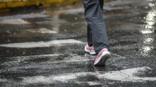 Rige un alerta meteorológico por tormentas para la ciudad