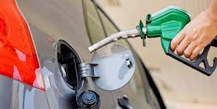 Axion y Shell aumentaron el precio de la nafta y el gasoil