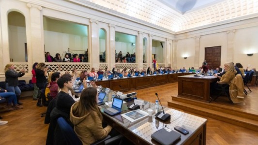 UNL aprobó el cupo laboral para personas trans y no binarias