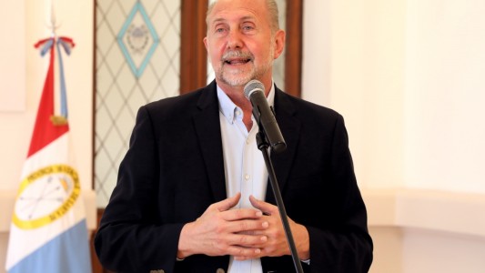 Perotti acordó con Francia una inversión en la Granja La Esmeralda