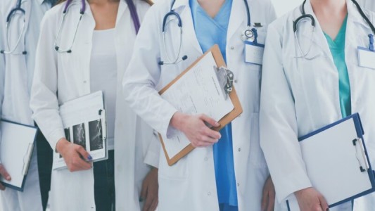 La provincia abrió la inscripción para el concurso de residencias de la salud