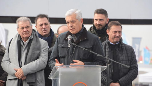 “La provisión de gasoil está garantizada”, aseguró el ministro Domínguez