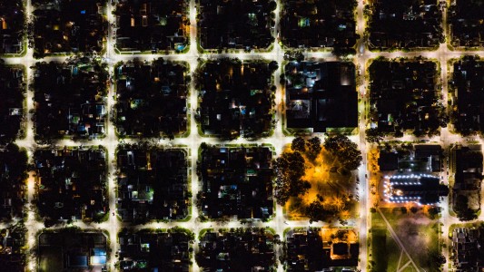 Los trabajos de iluminación, bacheo y arbolado previstos para este 6 de junio