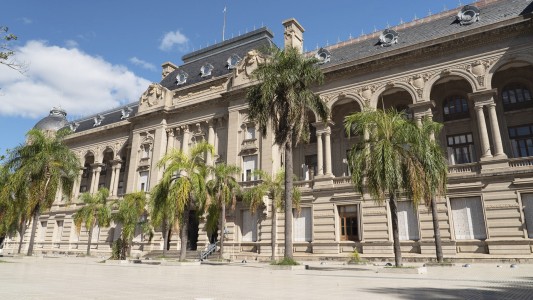 No se reabrirán paritarias en Santa Fe: "El salario no está perdiendo con la inflación"