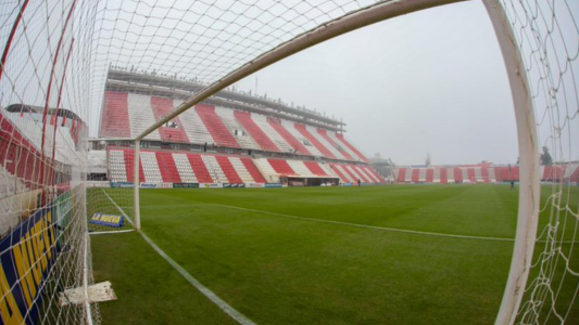 Se juega el clásico de Reserva: Horario y formaciones