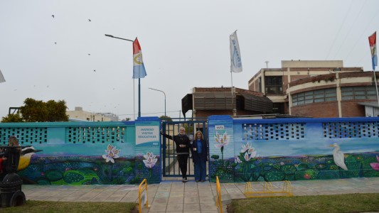 Assa presentó un mural en la planta potabilizadora de Santa Fe