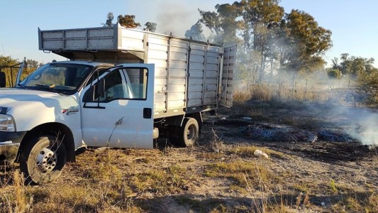 Condenaron a tres hombres por quemar 800 kilos de cables robados en Colastiné Norte