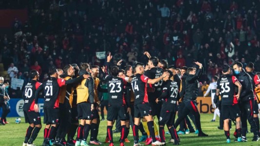 Colón visita esta tarde a Lanús en la cuarta fecha de la LPF