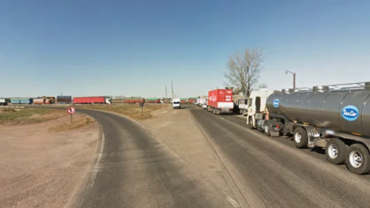 Escasez de gasoil: Santa Fe anunció que no hay cortes en rutas provinciales