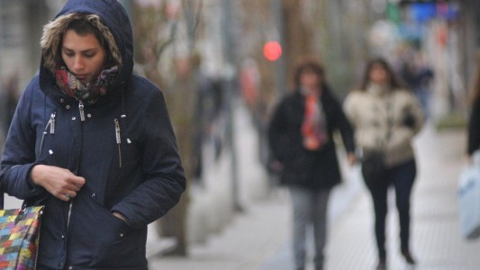 Domingo nublado y frío en la ciudad de Santa Fe