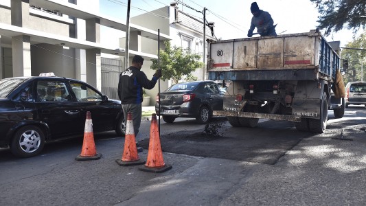 Los trabajos de bacheo, iluminación y arbolado previstos para este 6 de julio