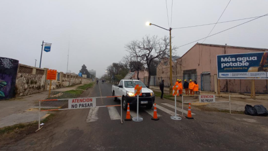 Comenzó hoy el corte en Lavalle y Candioti por la obra en la planta potabilizadora