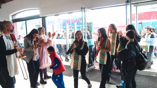 Más de 4.000 personas asistieron a la reapertura de La Redonda