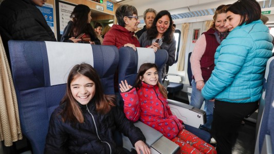 Más de 655 mil personas viajaron en tren y avión este fin de semana
