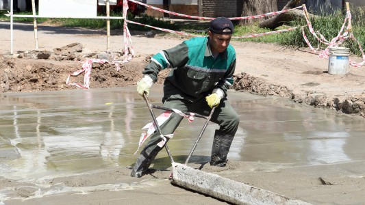 Los trabajos de bacheo, iluminación y arbolado previstos para este 2 de agosto