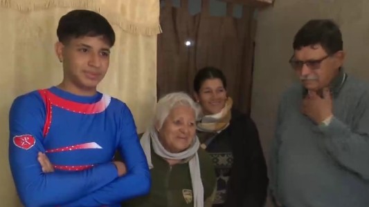 Un joven necesita ayuda para participar del Nacional de Patinaje Artístico