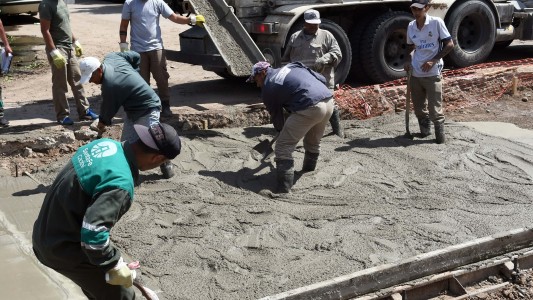 Los trabajos de bacheo, iluminación y arbolado previstos para este 5 de agosto