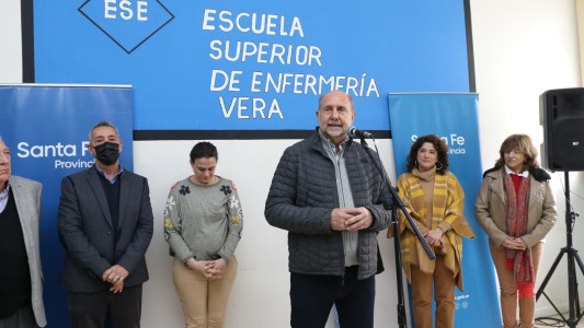 Omar Perotti inauguró la Escuela Superior de Enfermería de la ciudad de Vera
