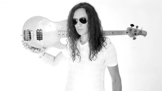 Presentamos la nueva producción de Sebastián Casís llamada “Maravillosa”