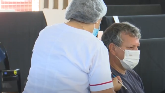 Vacunación Covid: Hoy se colocarán cuartas y quintas dosis en la ciudad