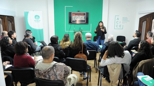 Impulsan la formación de una Cooperativa de Desarrollo en la ciudad de Santa Fe