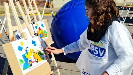 La APSV celebra el Mes de las Infancias promoviendo una movilidad segura de niños y niñas
