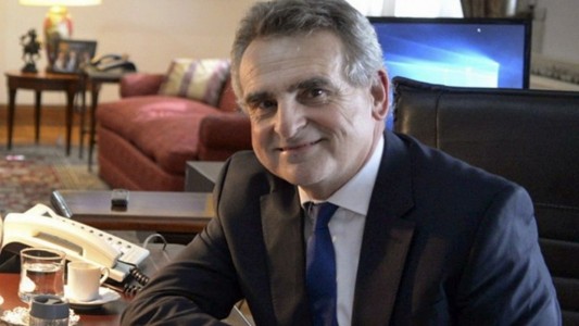 Rossi: "Haber puesto las vallas fue un acto de locura institucional"