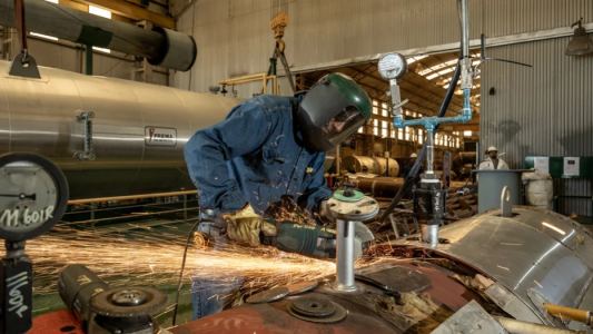 Es oficial el programa para convertir planes sociales en trabajos formales