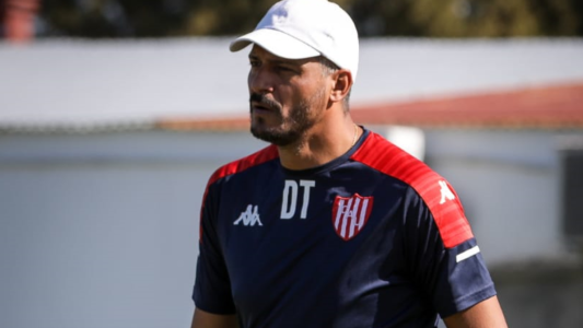 Munúa define el equipo para visitar el viernes a Patronato