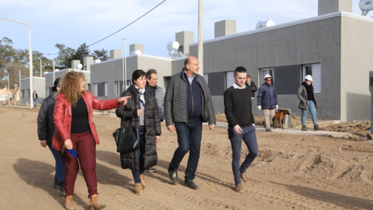 La gestión de Perotti construye más de 13.000 viviendas en toda la provincia