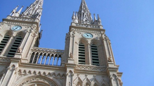 Alberto Fernández participó de una misa por la paz en la Basílica de Luján