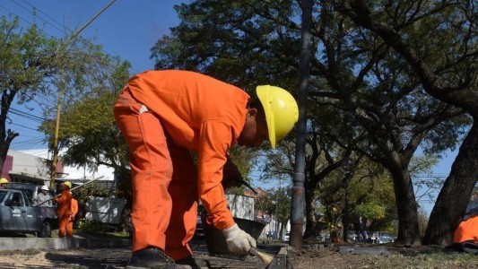 Avenida Galicia: empezaron a construir el nuevo cantero central