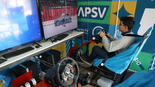 Presentan un simulador vial para concientizar sobre los riesgos de conducir bajo los efectos del acohol